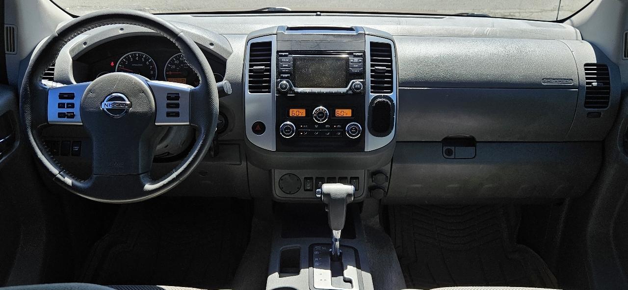 Nissan Frontier 2WD Crew Cab SWB Auto SV 2016
