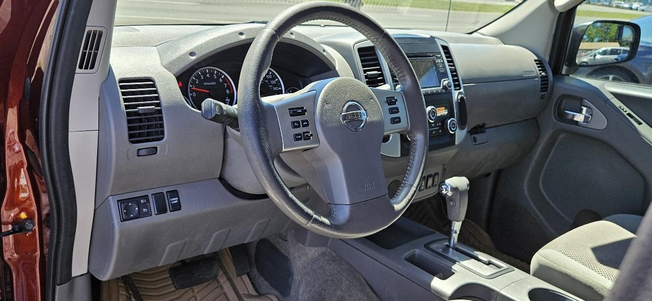 Nissan Frontier 2WD Crew Cab SWB Auto SV 2016