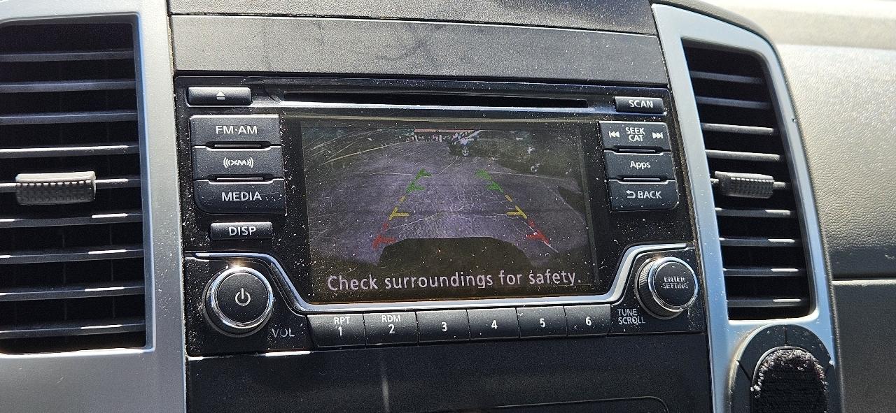 Nissan Frontier 2WD Crew Cab SWB Auto SV 2016