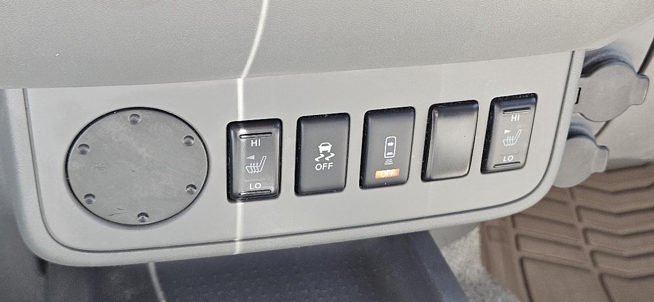 Nissan Frontier 2WD Crew Cab SWB Auto SV 2016