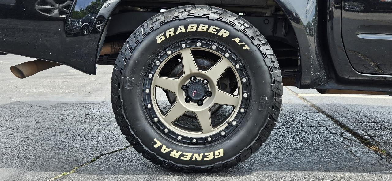 Nissan Frontier 2017.5 Crew Cab 4x4 SV V6 Auto 2017