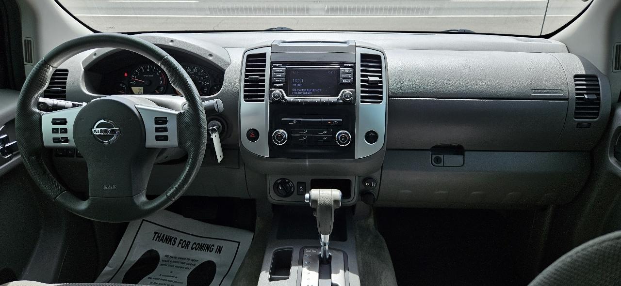 Nissan Frontier 2017.5 Crew Cab 4x4 SV V6 Auto 2017