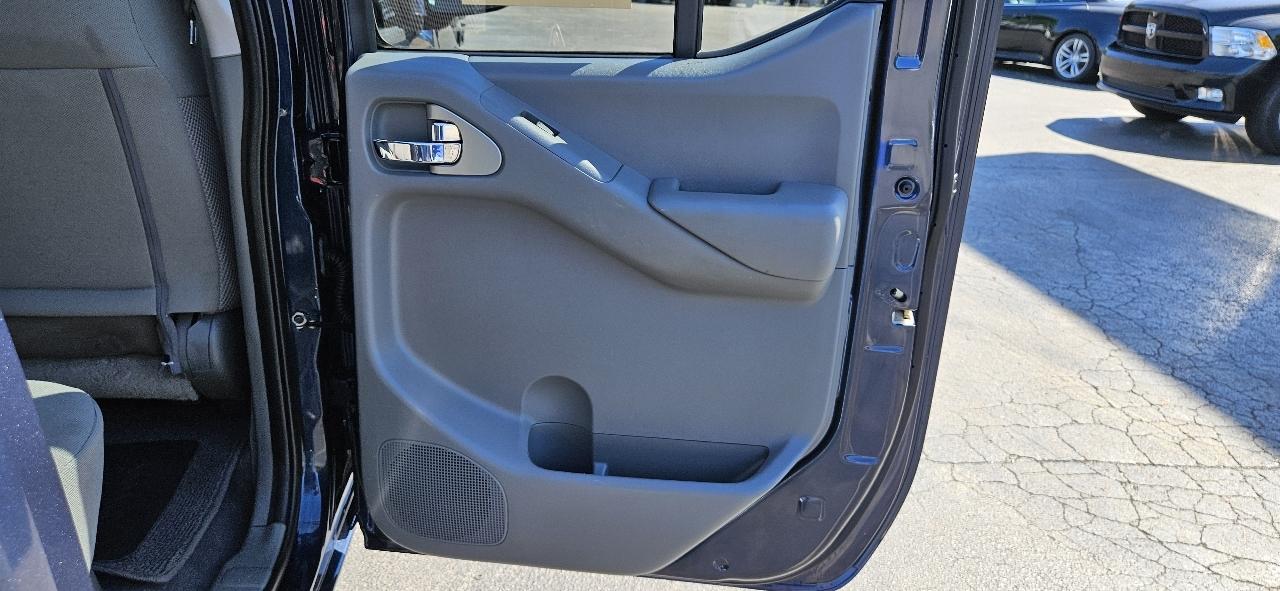Nissan Frontier Crew Cab 4x4 SV Auto 2019