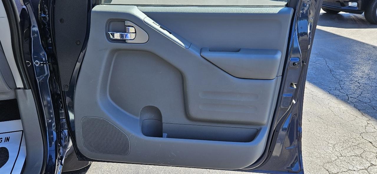 Nissan Frontier Crew Cab 4x4 SV Auto 2019