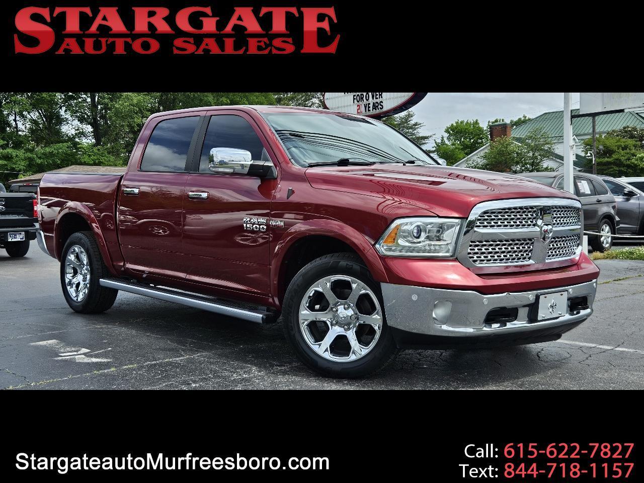 RAM 1500 4WD Crew Cab 140.5" Laramie 2015
