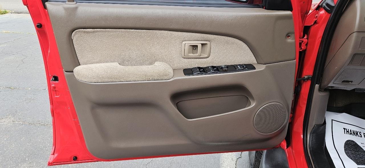 Toyota 4Runner 4dr SR5 3.4L Auto 4WD 2000