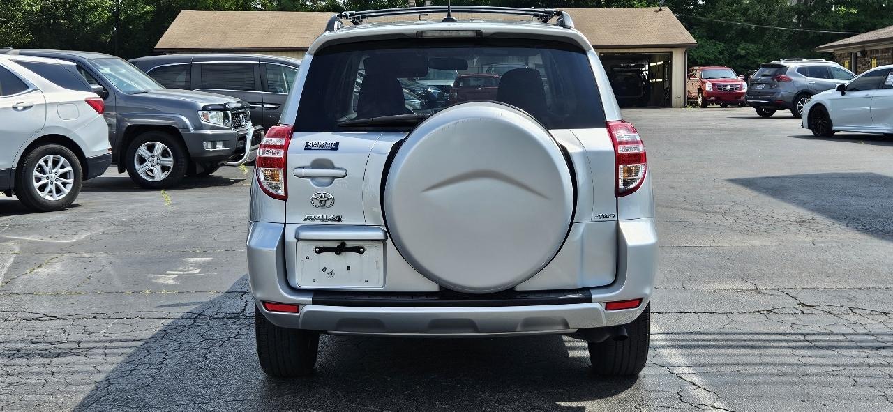 Toyota RAV4 4WD 4dr I4 (Natl) 2012