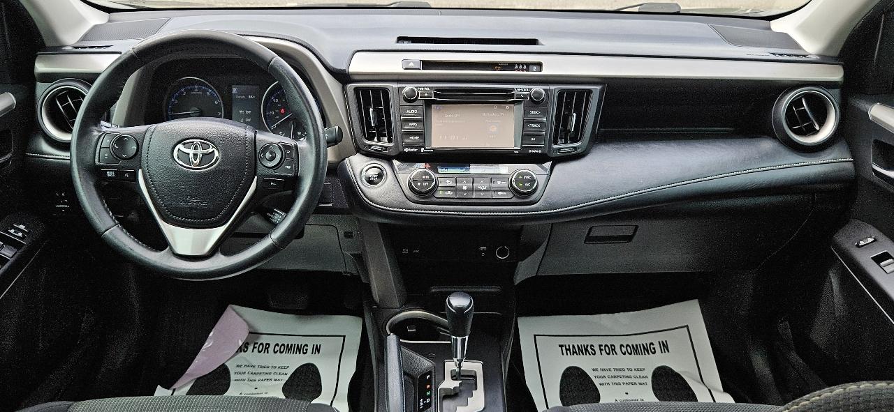 Toyota RAV4 XLE FWD (Natl) 2018