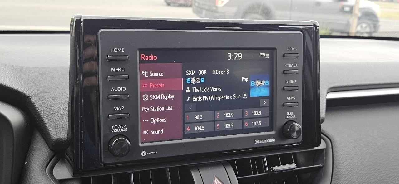 Toyota RAV4 LE FWD (Natl) 2022