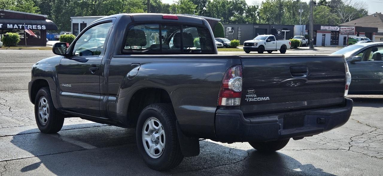 Toyota Tacoma 2WD Reg I4 MT (Natl) 2010
