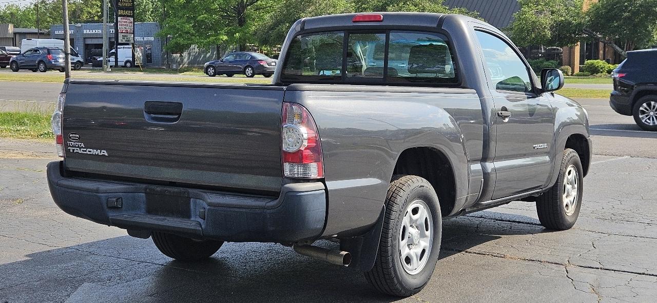 Toyota Tacoma 2WD Reg I4 MT (Natl) 2010
