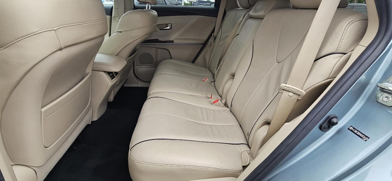 Toyota Venza 4dr Wgn V6 AWD 2010
