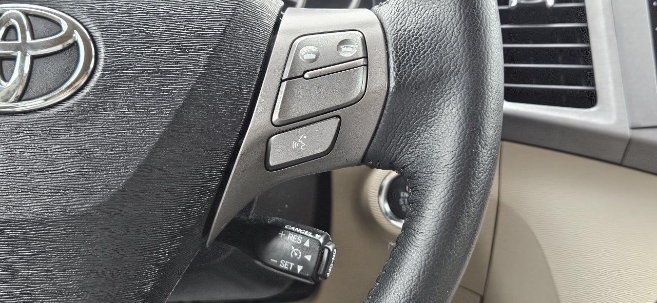 Toyota Venza 4dr Wgn V6 AWD 2010