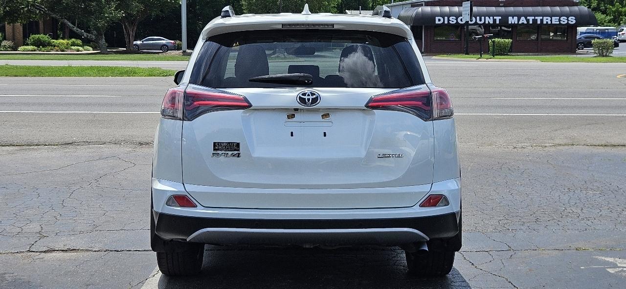 Toyota RAV4 Limited FWD (Natl) 2017