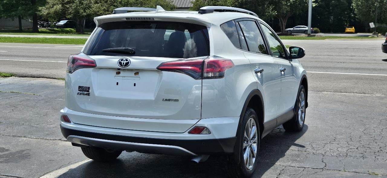 Toyota RAV4 Limited FWD (Natl) 2017