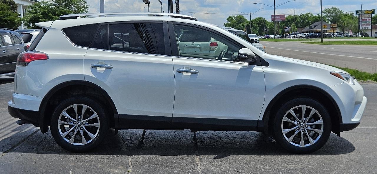 Toyota RAV4 Limited FWD (Natl) 2017