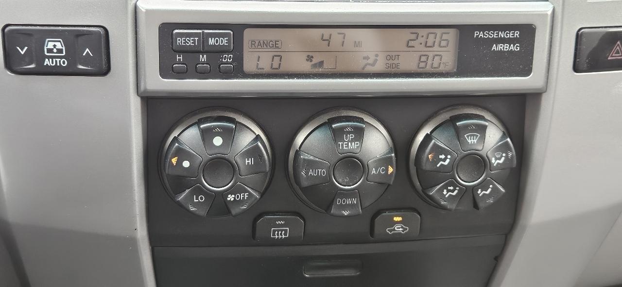 Toyota 4Runner 4dr SR5 V6 Auto (Natl) 2005