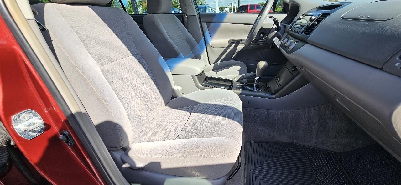 Toyota Camry 4dr Sdn LE Auto (Natl) 2005