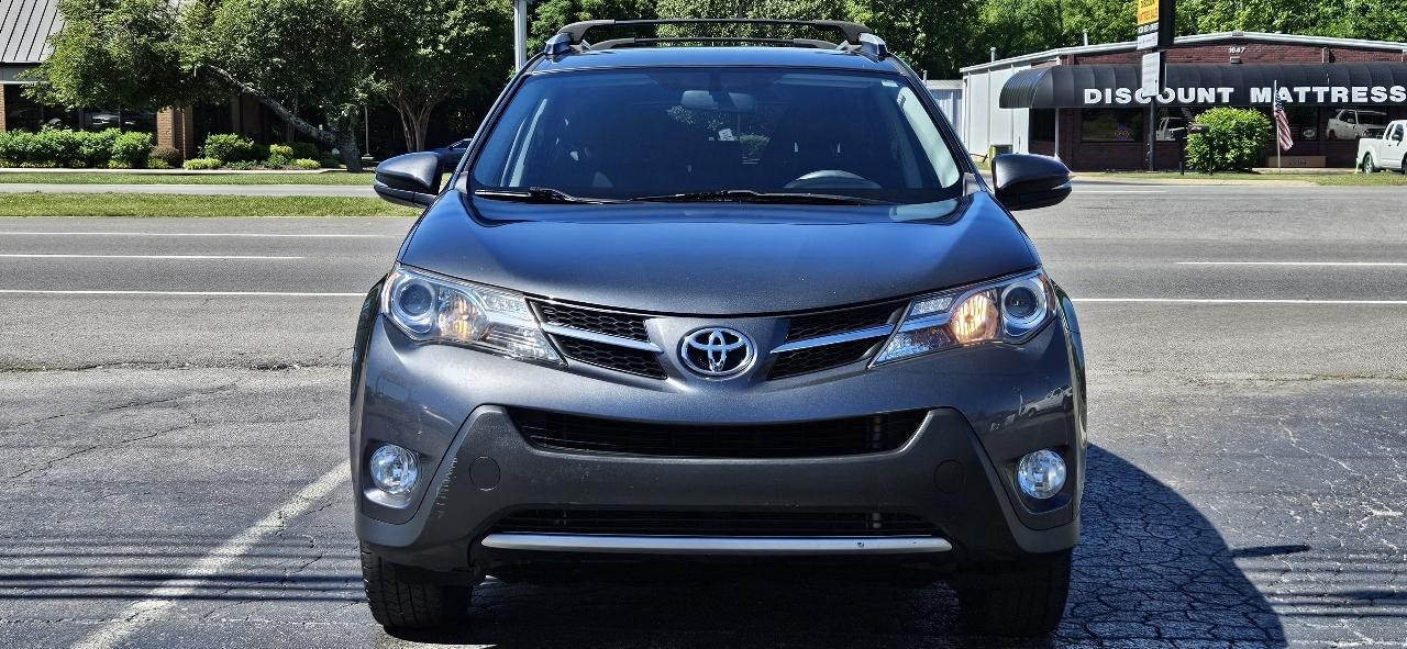 Toyota RAV4 AWD 4dr XLE (Natl) 2013