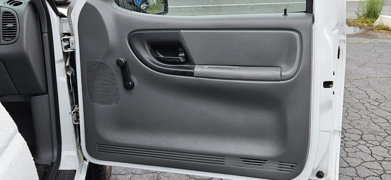 Ford Ranger Reg Cab 112" WB XLT 2006