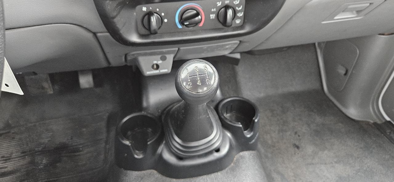 Ford Ranger Reg Cab 112" WB XLT 2006