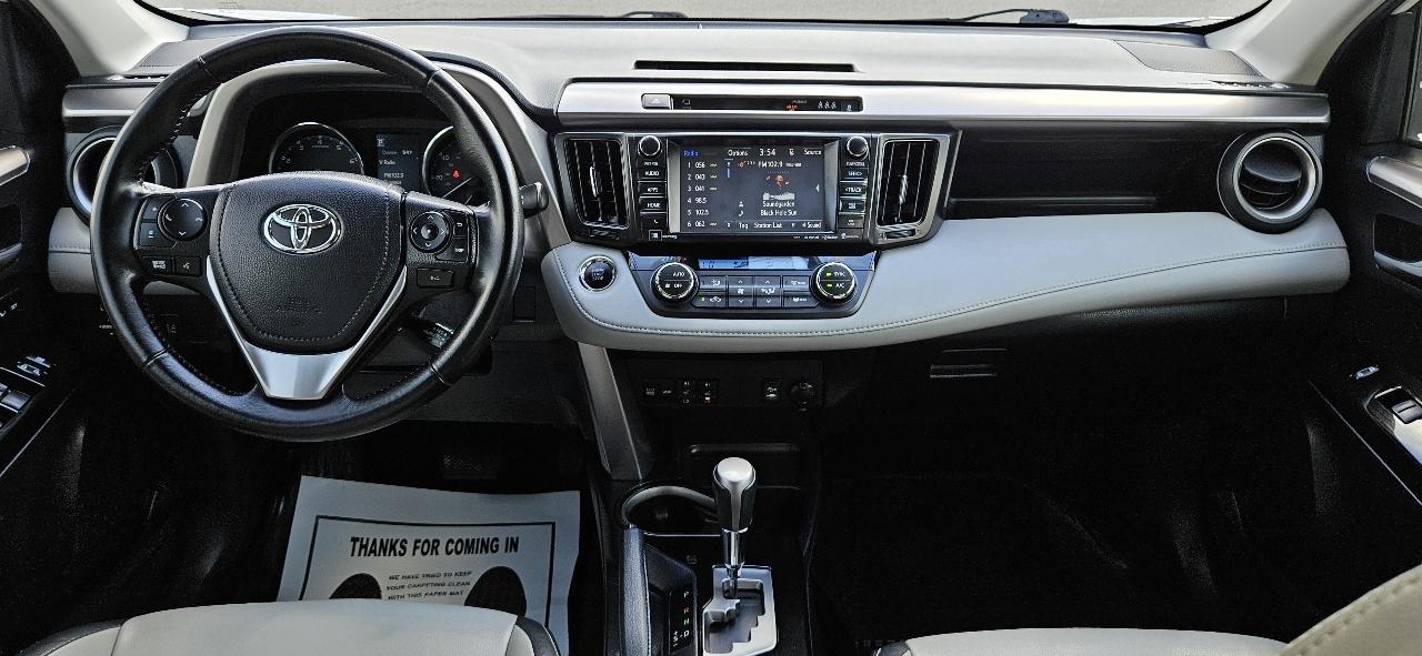 Toyota RAV4 Limited AWD (Natl) 2018