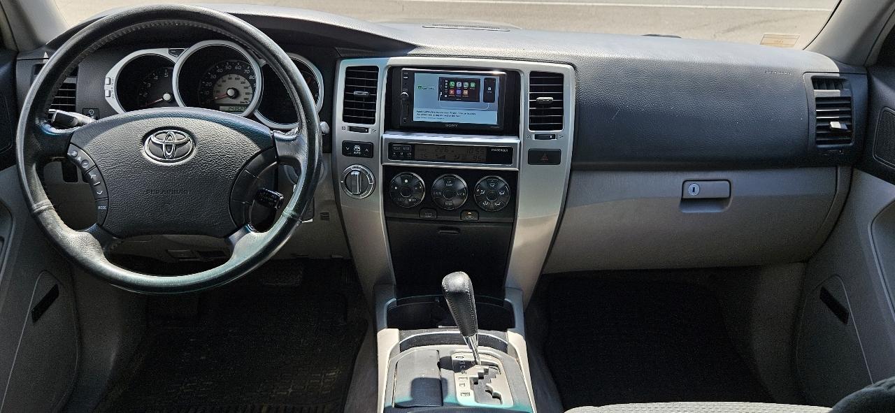 Toyota 4Runner 4dr SR5 V8 Auto 4WD (Natl) 2003