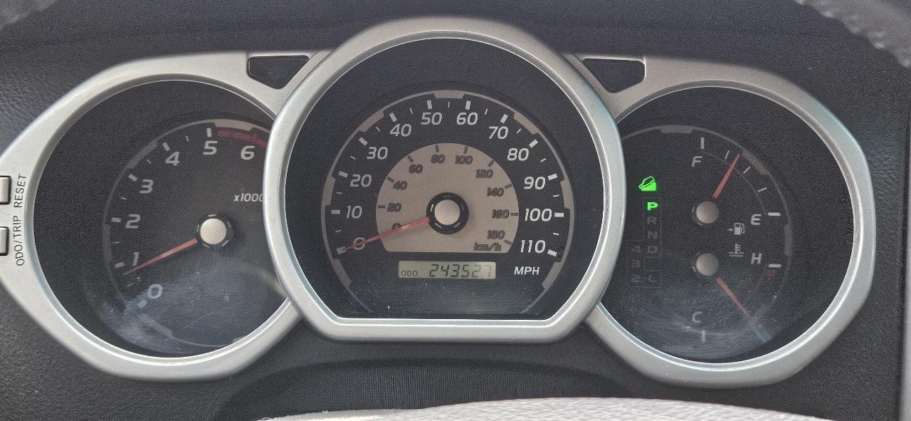Toyota 4Runner 4dr SR5 V8 Auto 4WD (Natl) 2003