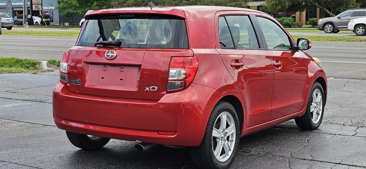 Scion xD 5dr HB Auto (Natl) 2012