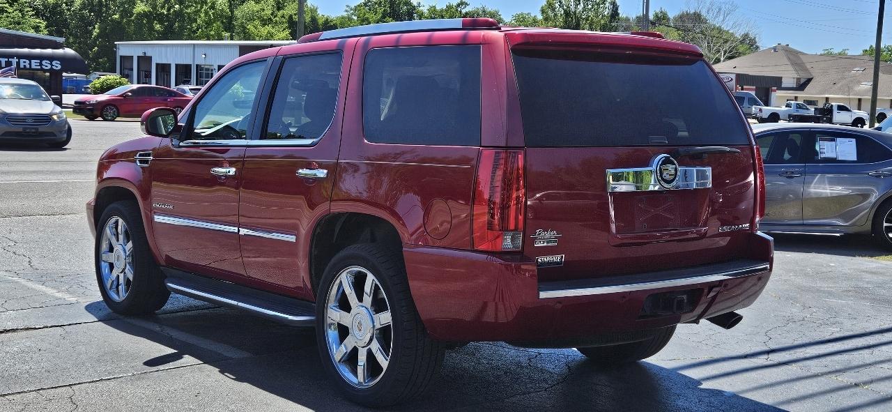 Cadillac Escalade AWD 4dr Luxury 2012