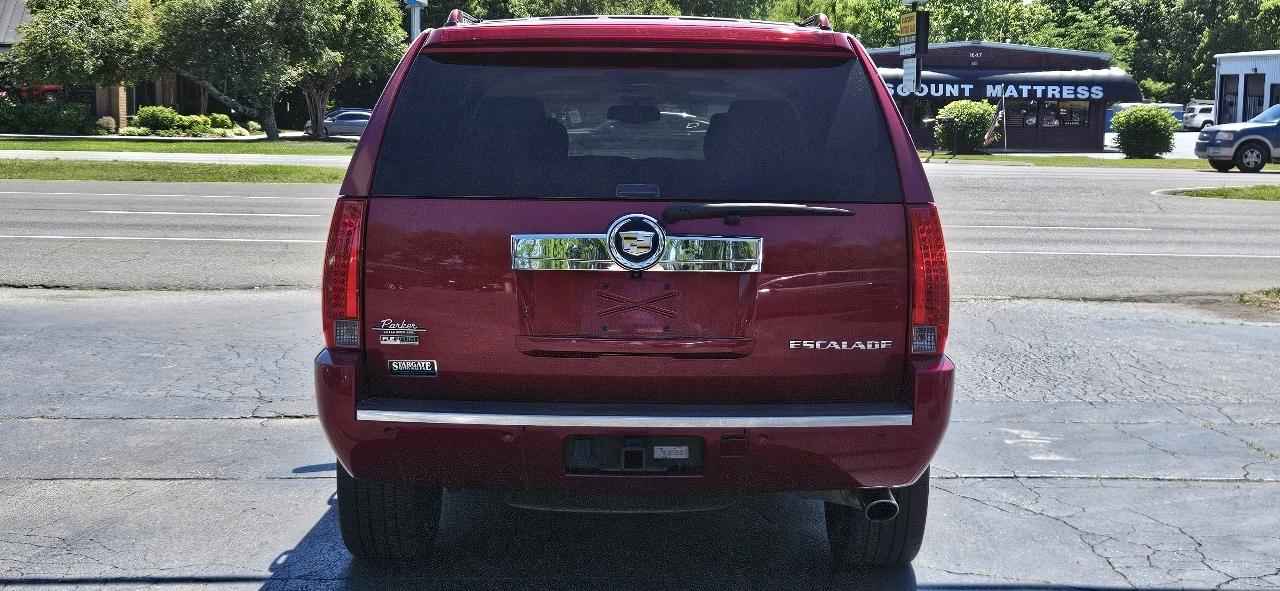 Cadillac Escalade AWD 4dr Luxury 2012