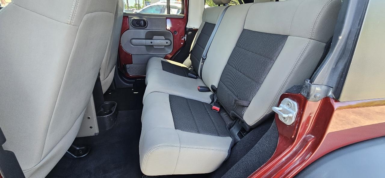 Jeep Wrangler 4WD 4dr Unlimited X 2008