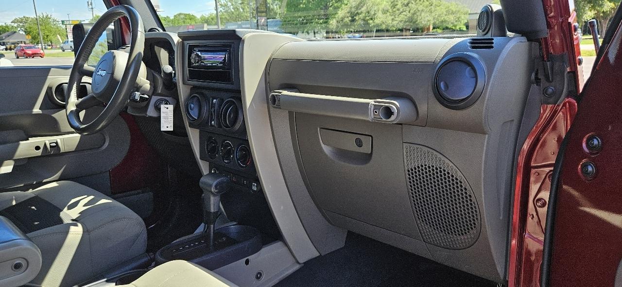 Jeep Wrangler 4WD 4dr Unlimited X 2008