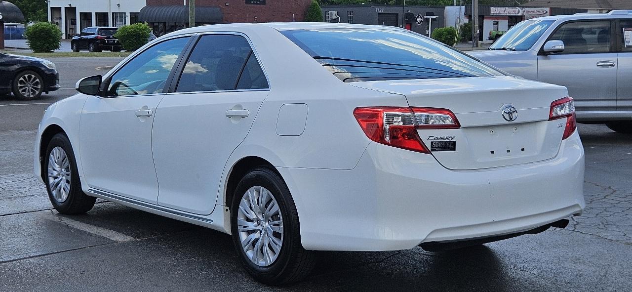 Toyota Camry 2014.5 4dr Sdn I4 Auto LE (Natl) 2014