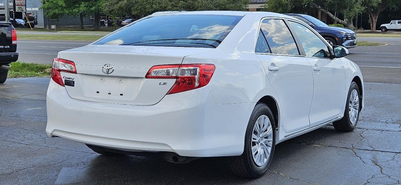 Toyota Camry 2014.5 4dr Sdn I4 Auto LE (Natl) 2014