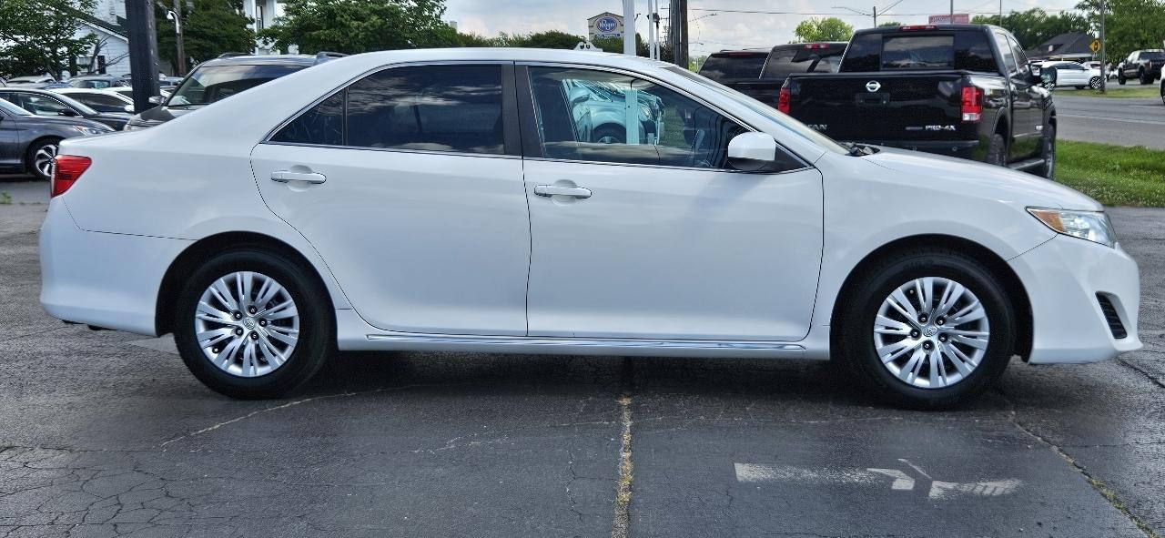 Toyota Camry 2014.5 4dr Sdn I4 Auto LE (Natl) 2014