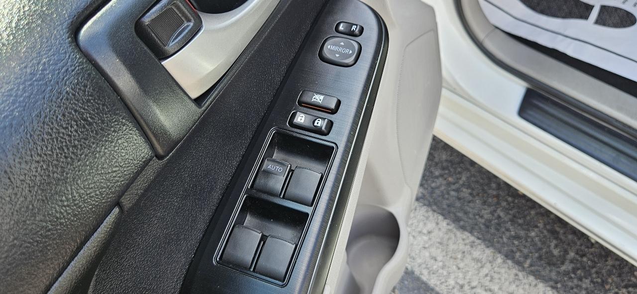 Toyota Camry 2014.5 4dr Sdn I4 Auto LE (Natl) 2014
