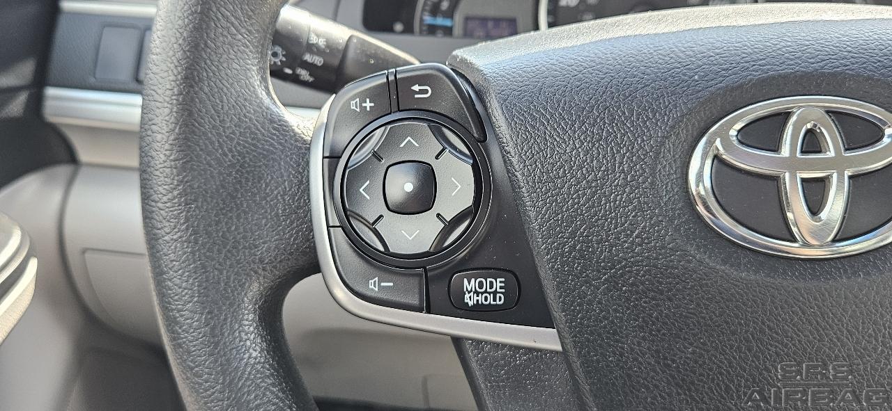 Toyota Camry 2014.5 4dr Sdn I4 Auto LE (Natl) 2014