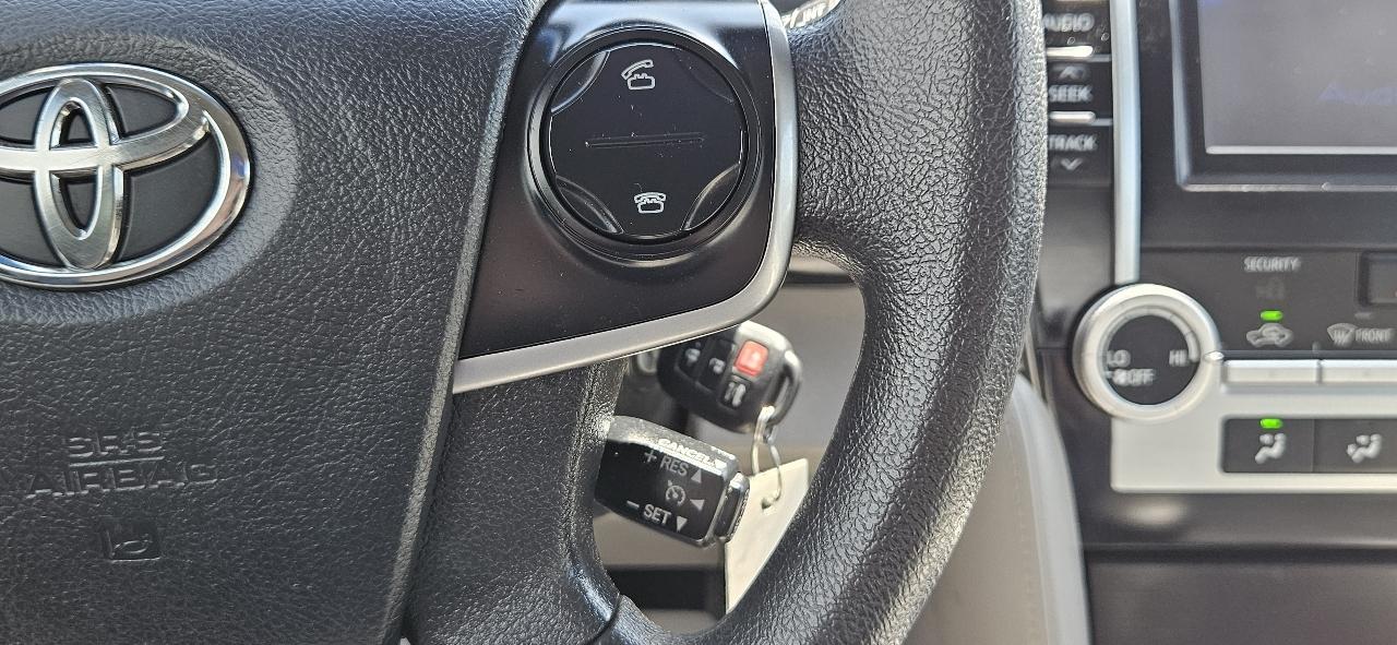 Toyota Camry 2014.5 4dr Sdn I4 Auto LE (Natl) 2014
