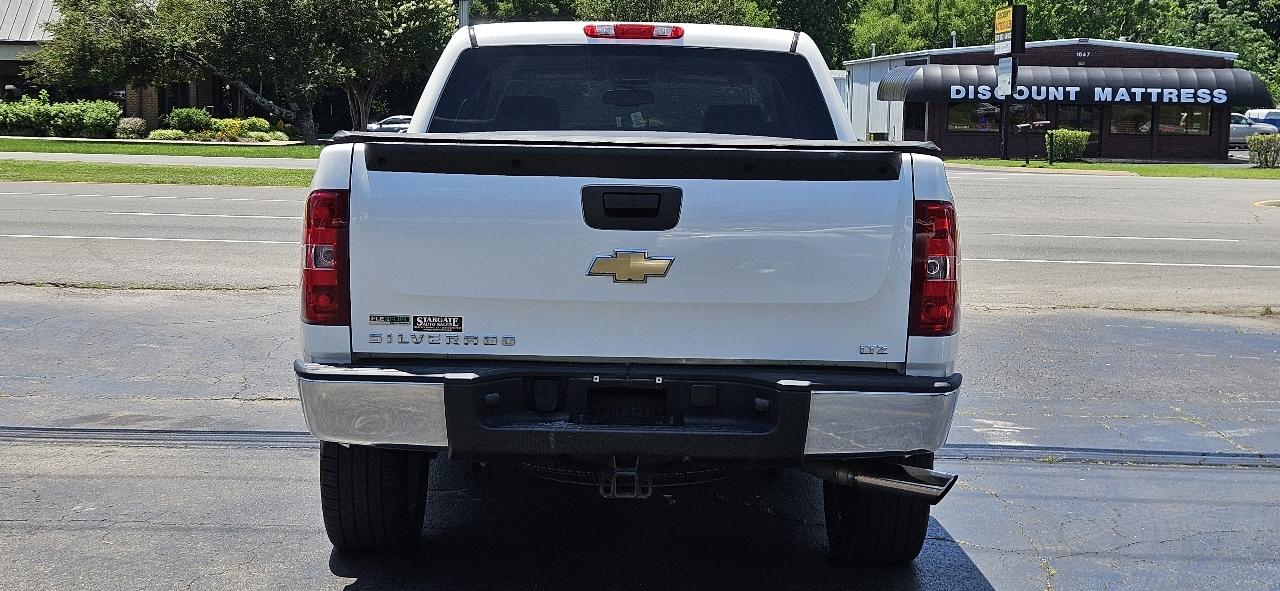 Chevrolet Silverado 1500 2WD Crew Cab 143.5" LTZ 2011
