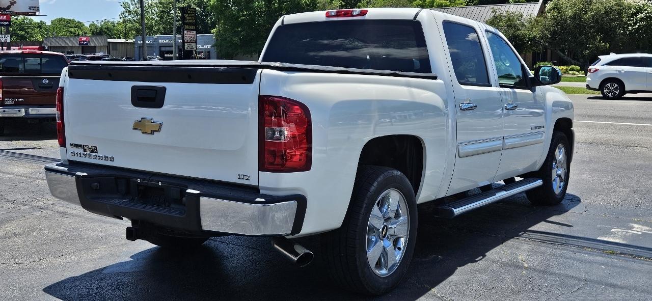 Chevrolet Silverado 1500 2WD Crew Cab 143.5" LTZ 2011