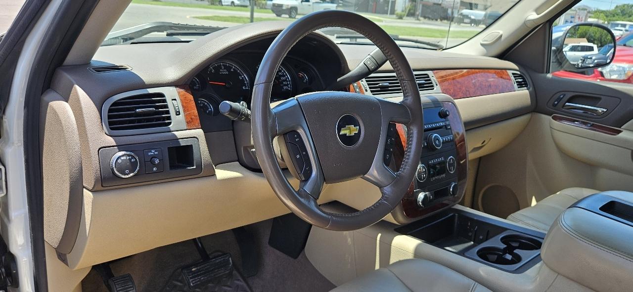 Chevrolet Silverado 1500 2WD Crew Cab 143.5" LTZ 2011