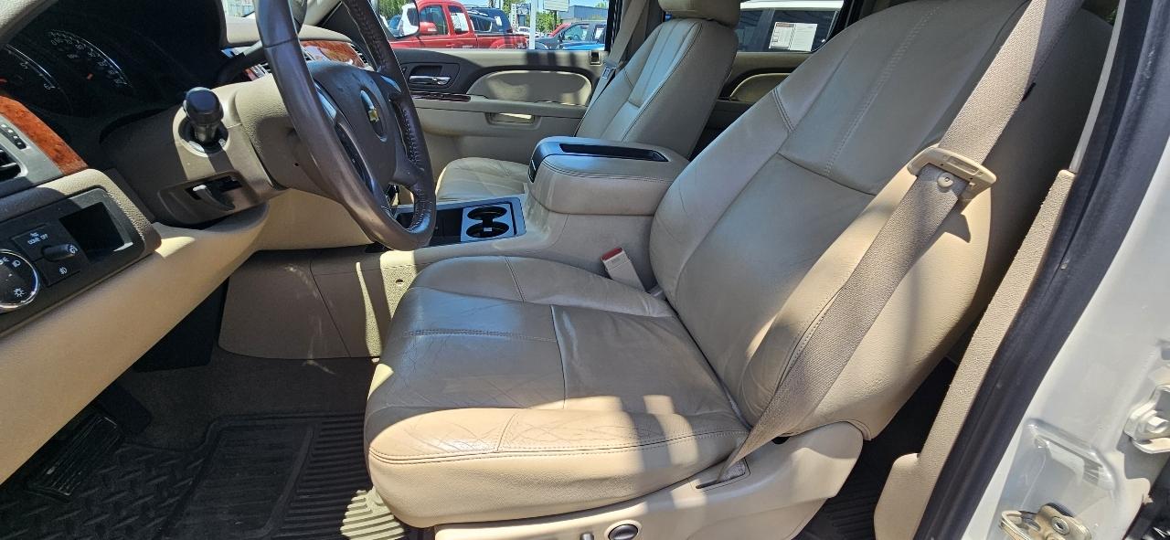 Chevrolet Silverado 1500 2WD Crew Cab 143.5" LTZ 2011