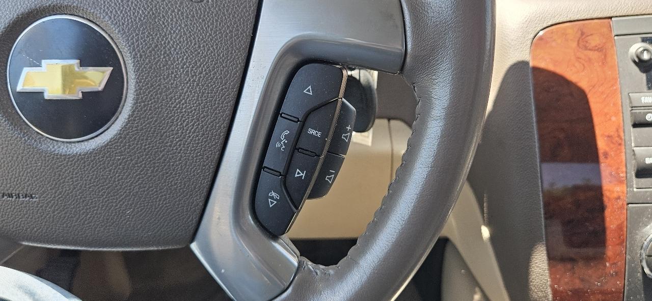 Chevrolet Silverado 1500 2WD Crew Cab 143.5" LTZ 2011