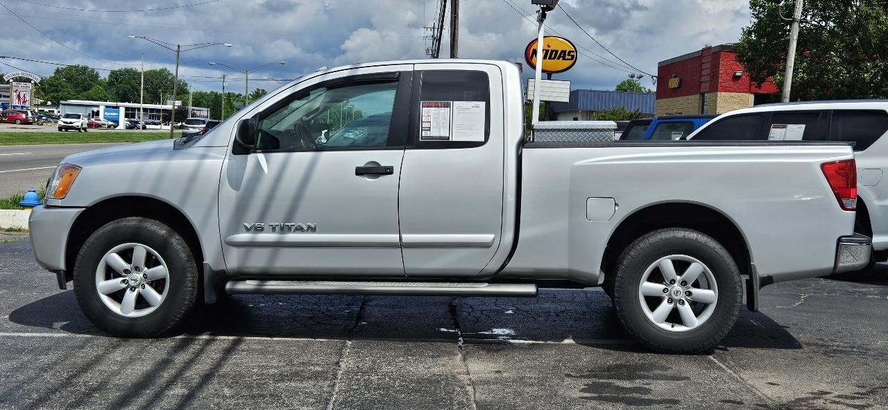 Nissan Titan 4WD King Cab SWB SV 2014