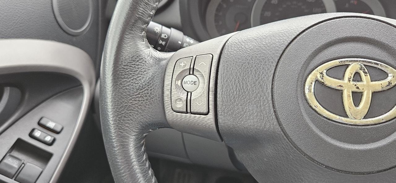 Toyota RAV4 Limited V6 2WD 2008