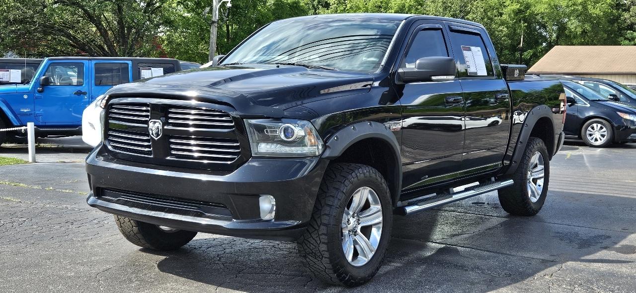 RAM 1500 2WD Crew Cab 140.5" Sport 2014