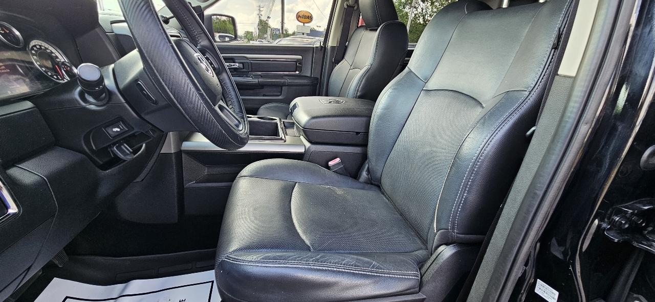 RAM 1500 2WD Crew Cab 140.5" Sport 2014