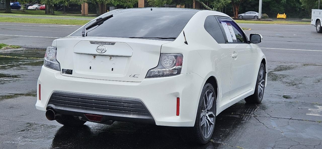 Scion tC 2dr HB Man (Natl) 2015