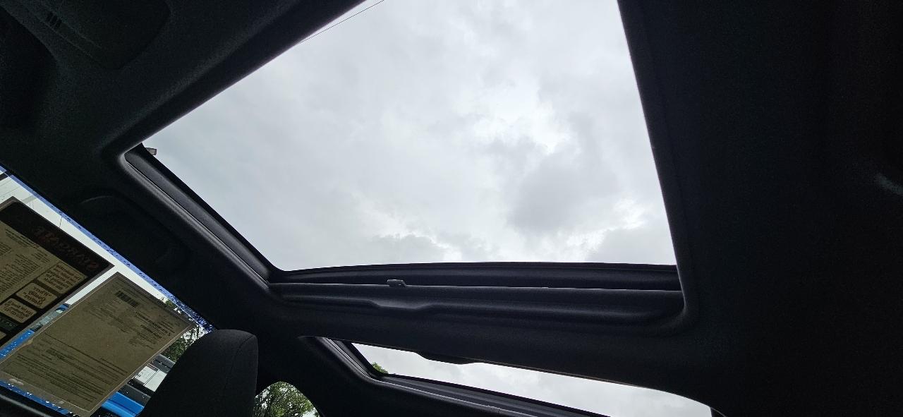 Scion tC 2dr HB Man (Natl) 2015